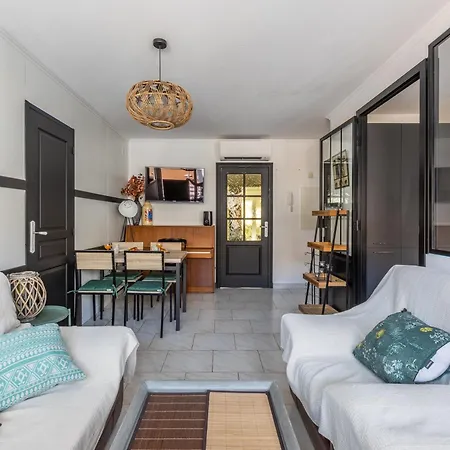Apartment Lb Vacation I Design With Private Garage & Congress